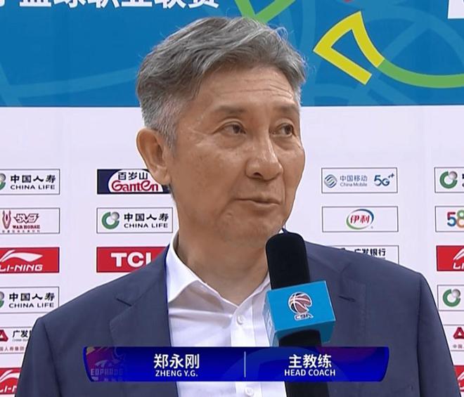 关于温泉城主帅点名表扬年轻球员表现出色的信息