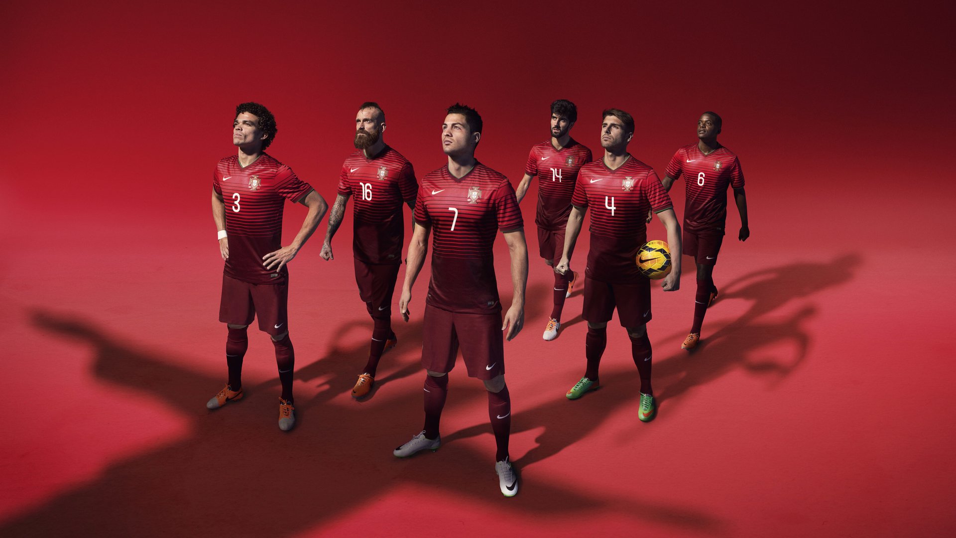 包含利雅得新月主帅放话:世界杯预选赛首回合必胜马德里竞技,石宇奇冷笑回应的词条