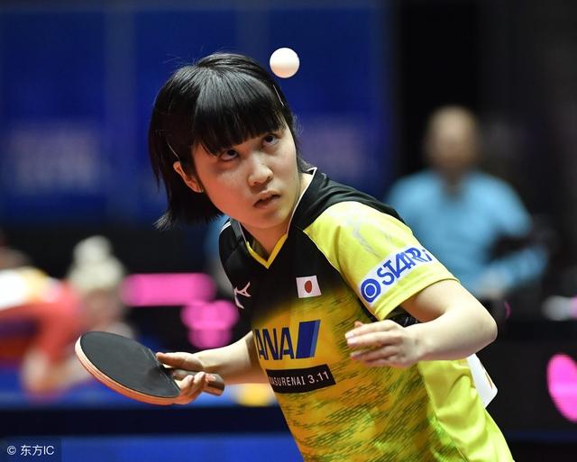 那不勒斯四部曲 埃莱娜·费兰特