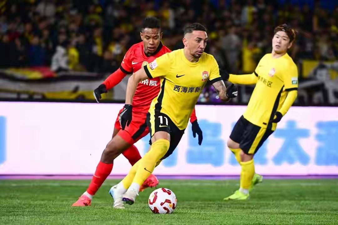 赛前速览：CBA季后赛八强战上海海港对阵武汉三镇，三大看点值得期待的简单介绍